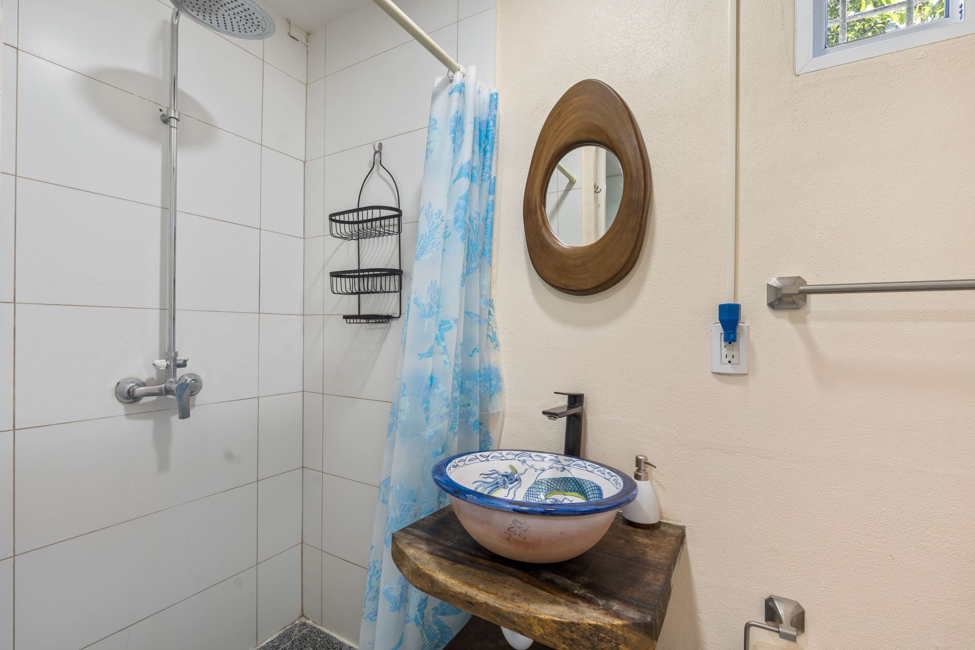Main Bedroom Ensuite