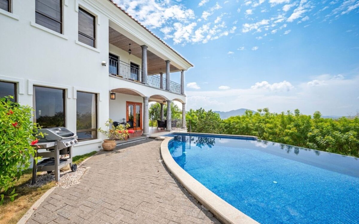 Playa Flamingo vacation rentals